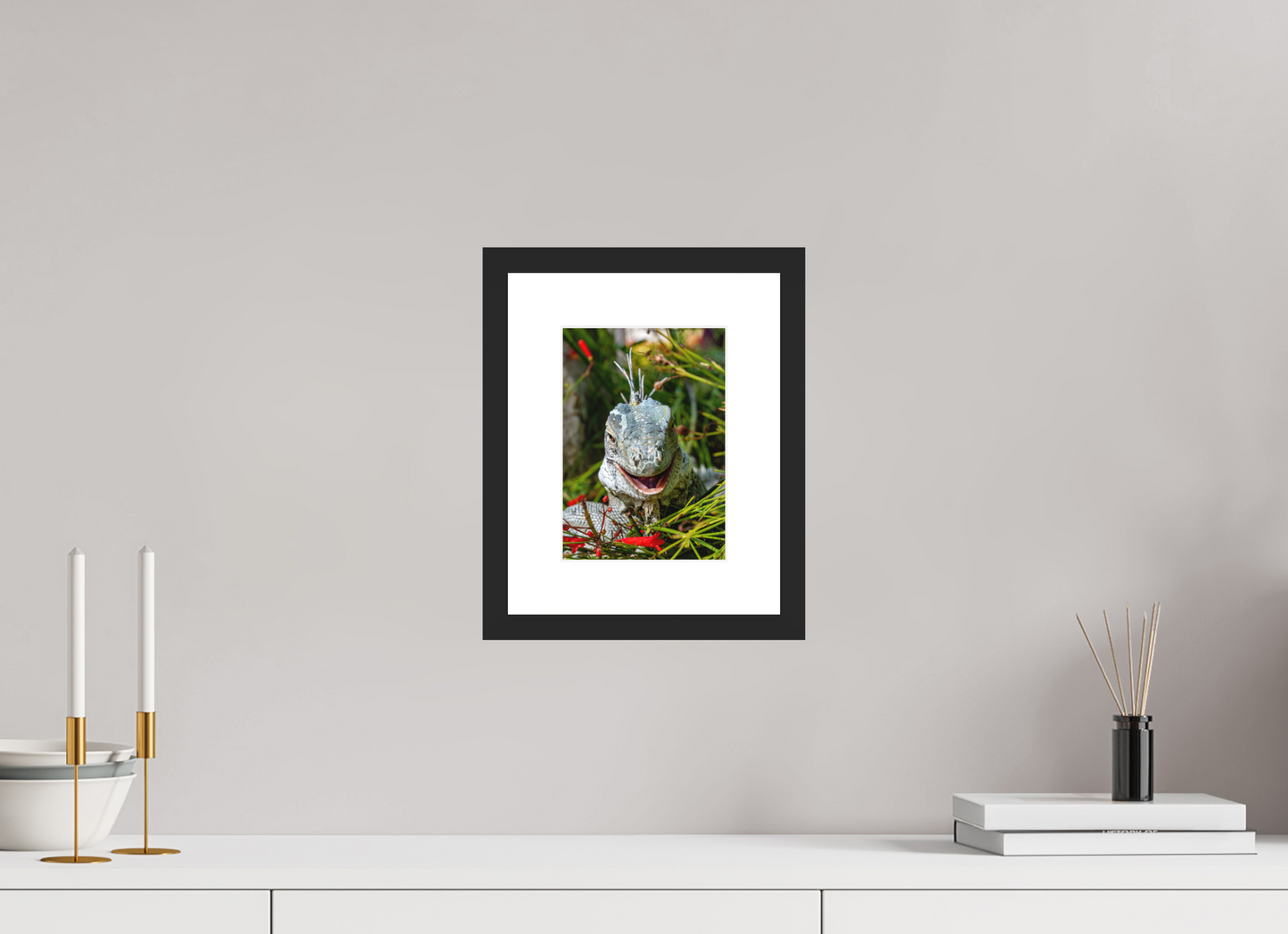 15 x 21 cm, Framed The Friendly Local