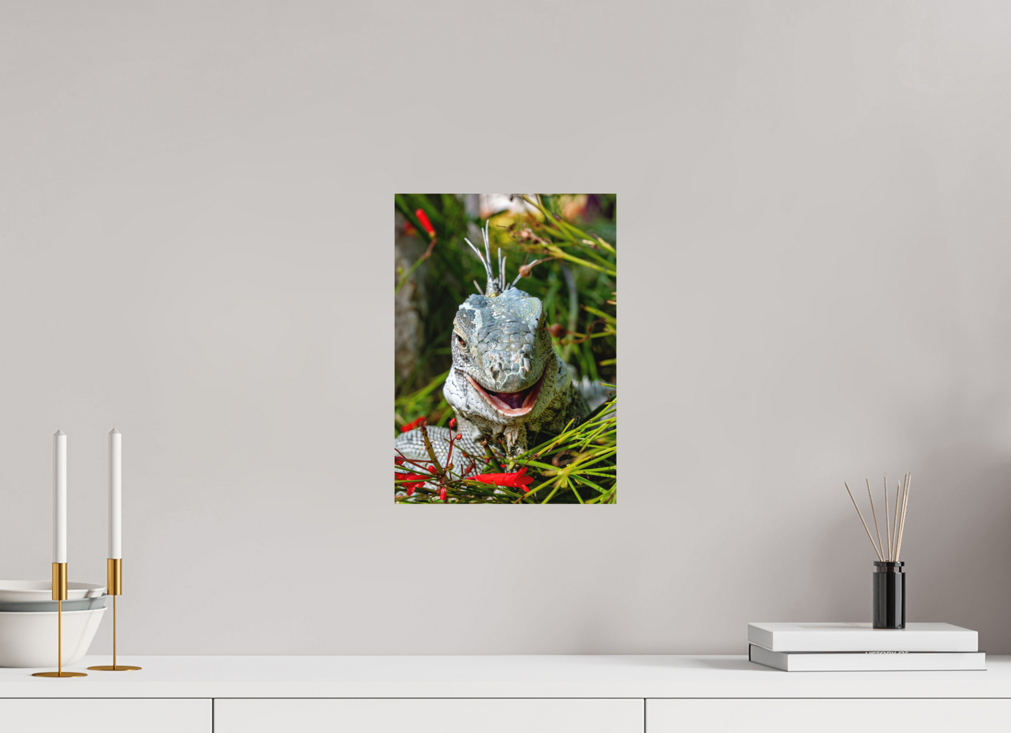 25 x 35 cm, Frameless The Friendly Local